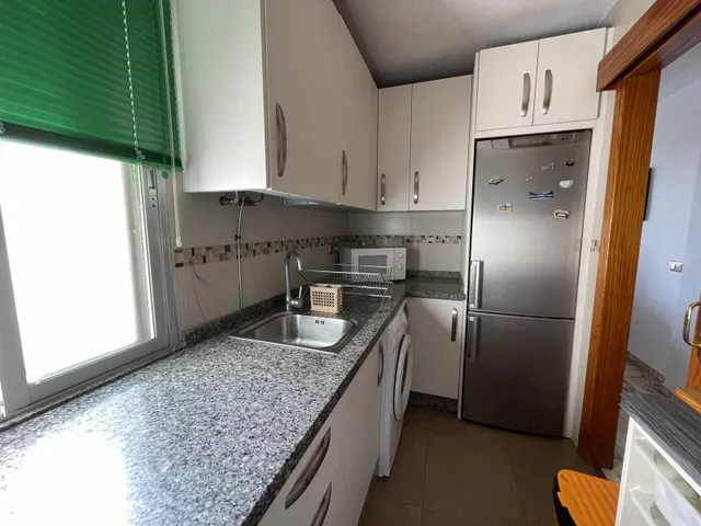 Piso con terraza, vistas al mar y plaza de garaje en Arroyo de la Miel, Benalmádena — 22