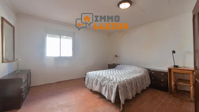 Encanto y amplitud en el corazón de Castelló de Farfanya — 30
