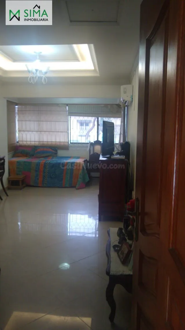 Se vende inmueble de 1 habitación zona Crespo - foto 2