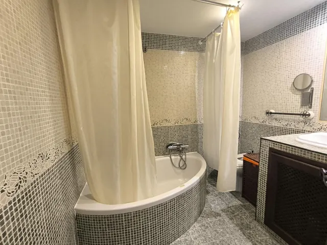 Estupendo piso reformado y amueblado. — 22