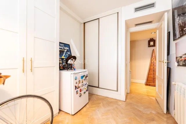 Dúplex exclusivo junto al Parque del Retiro con piscina, jardín y garaje — 15