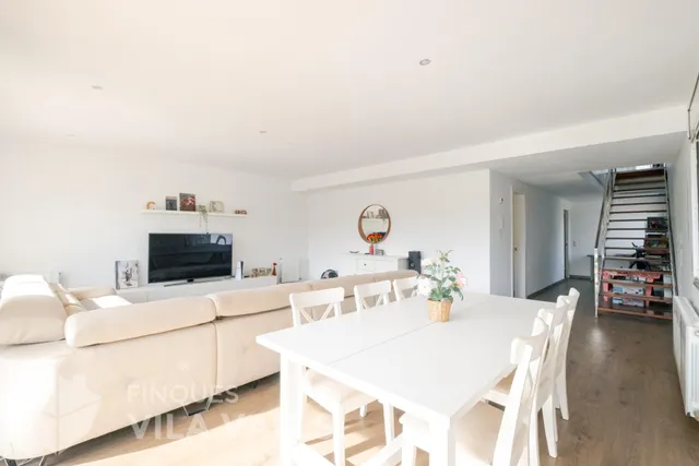 Chalet con piscina y 6 habitaciones en Can Regasol — 16