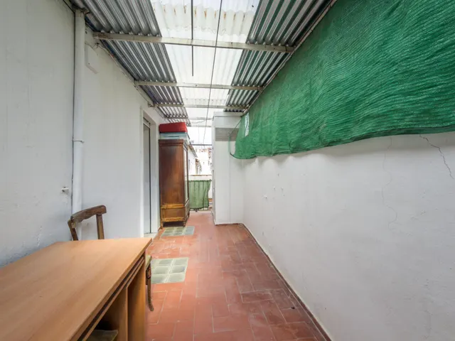 DISFRUTE DEL CENTRO DE GRANADA SIN RENUNCIAR A LAS COMODIDADES DE UNA CASA PAREADA CON JARDIN. — 44
