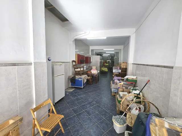 Se vende local en calle tranquila, zona noroeste de Castelló