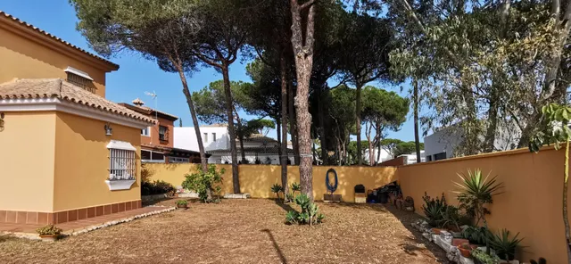 Precioso chalet en un entorno único,  una de las mejores zonas de la playa para vivir todo el año. — 21