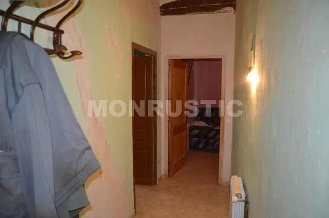 CASA DE PUEBLO  EN VENTA DE 364M2 EN EL VILOSELL — 33
