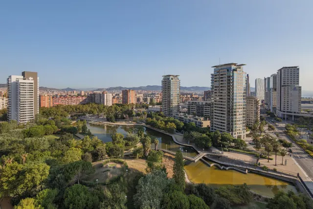 Piso en Diagonal Mar Con Vistas Al Mar — 25