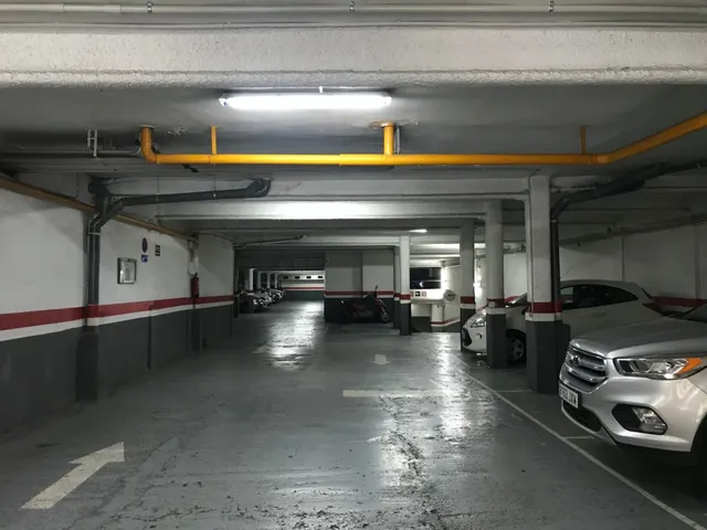 Parking 10m² en alquiler - Dreta de l´Eixample — 10