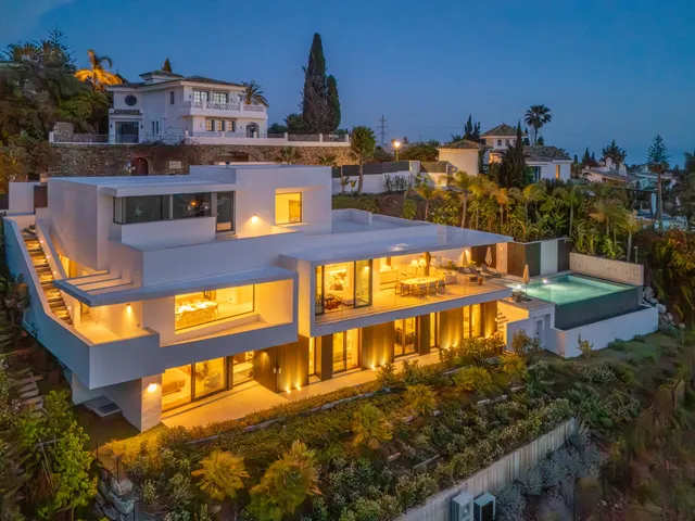 Chalet 4 habitaciones 456m² en venta - Marbella — 45