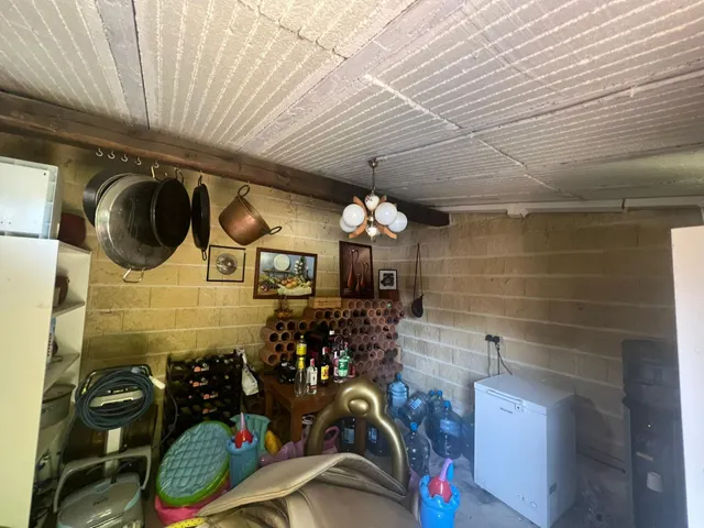 ESPECTACULAR FINCA CON CHALET A 5 MIN DE PONFERRADA — 50