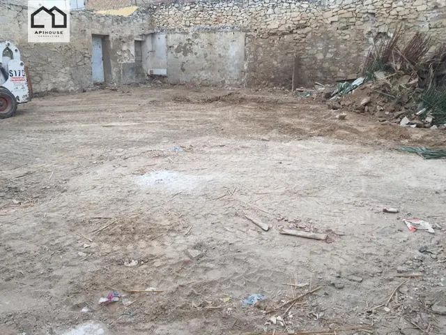 APIHOUSE ALQUILA CON OPCION A COMPRA SOLAR EDIFICABLE EN MON - foto 2