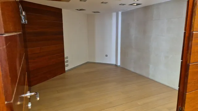 Moderna Oficina en Alquiler en el Corazón de Murcia — 5