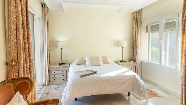 Chalet 5 habitaciones 539m² en venta - Costa Del Sol — 30