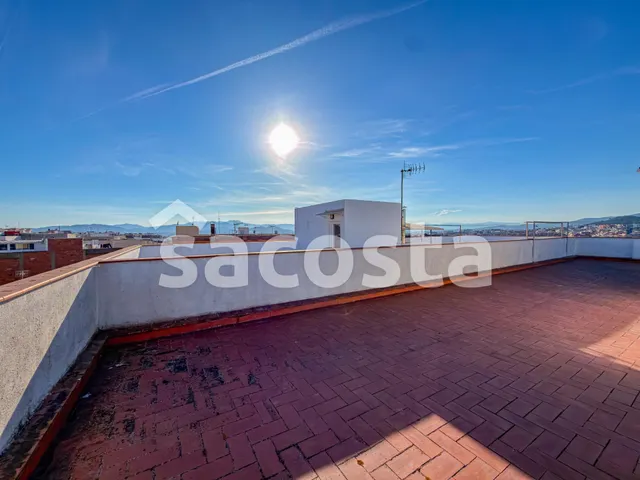 Piso con vistas al mar y a la montaña en Els Pavos, Blanes — 33
