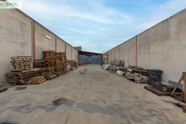 Venta Instalaciones Comerciales — 32