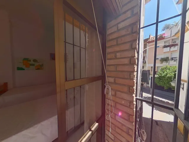 ESPECTACULAR CASA JUNTO A LA PLAZA DE  SAN MIGUEL. — 39
