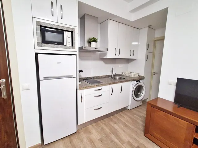 Apartamento en huertecillas mañas — 2