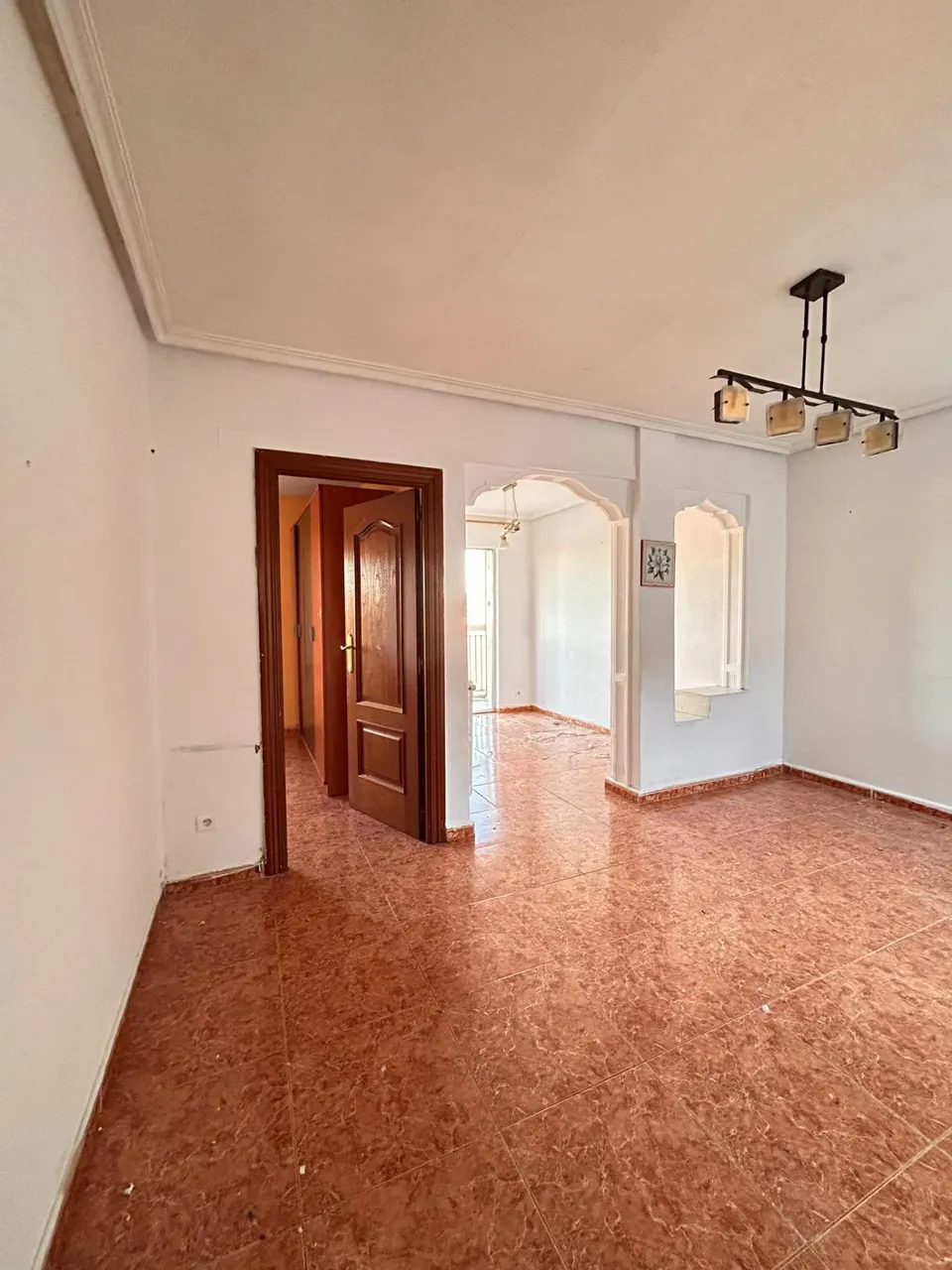OPORTUNIDAD. PISO 3 habitaciones. ZONA AVE MARIA.