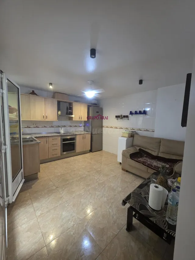 Piso de 3 habitaciones junto a Plaza de Toros – Alicante - foto 4