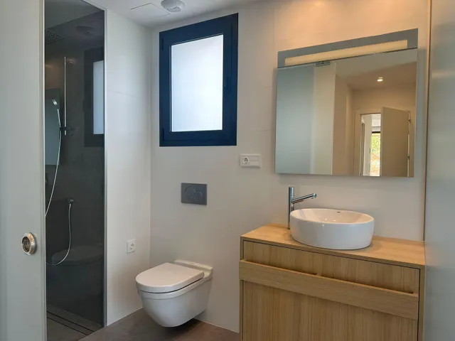Piso nuevo en venta en Las Colinas Golf Resort. — 27