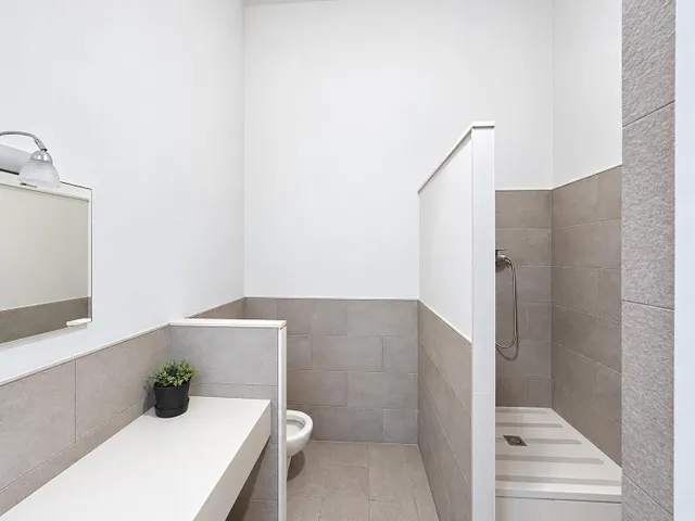 Oficina de 184 m2 con carácter y mucha luz en Passeig de Gràcia — 19