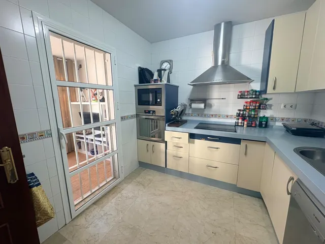 Oportunidad de Casa en Bormujos — 9