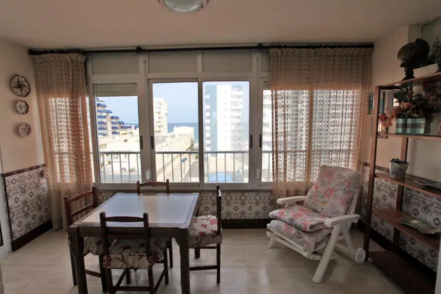 Se vende espectacular piso con dos amplias terrazas y espectaculares vistas al Mediterráneo – Torre Nuevo Portobello, Km 1,5 de La Manga — 12