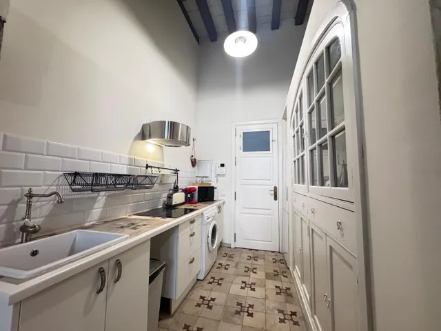 PRECIOSO LOFT SITUADO EN ANTIGUA BODEGA EN EL CENTRO DE JEREZ — 33