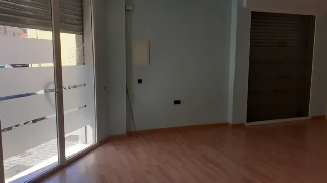 Se vende local comercial en Petrer — 3