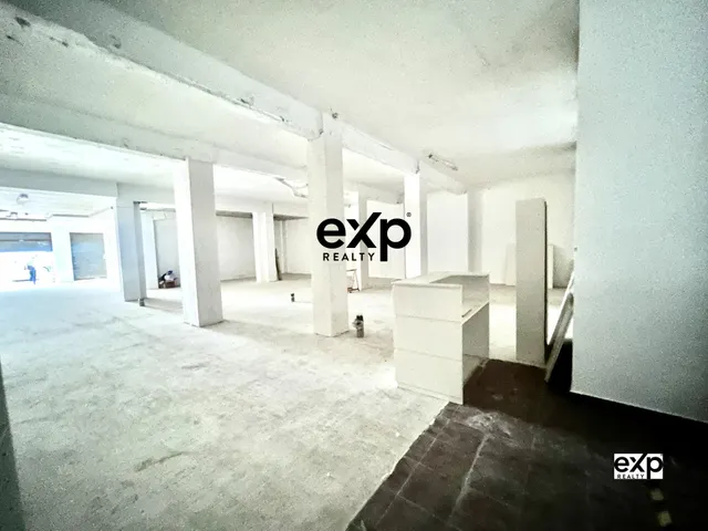 Planta baja diáfana en zona  La Petxina-Juan Llorens — 6