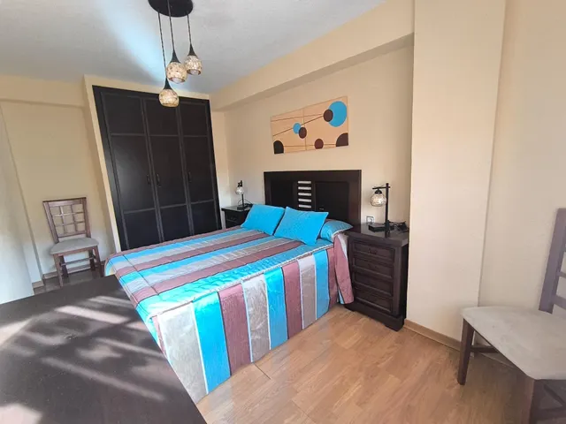Estupendo piso reformado y amueblado. — 35