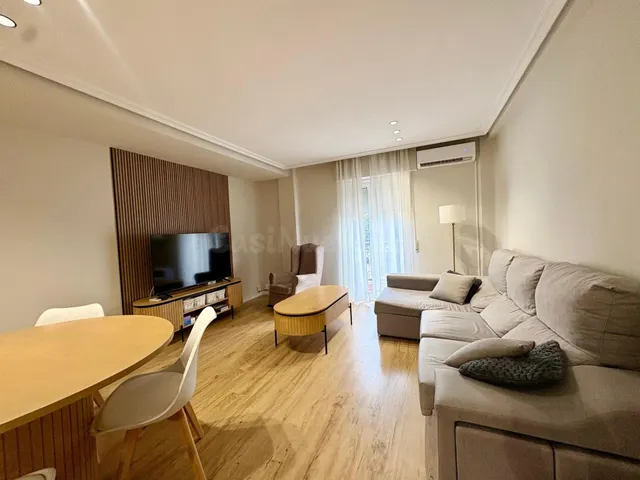 Piso de 3 dormitorios y 2 baños en Barrio del Carmen, Murcia - foto 2