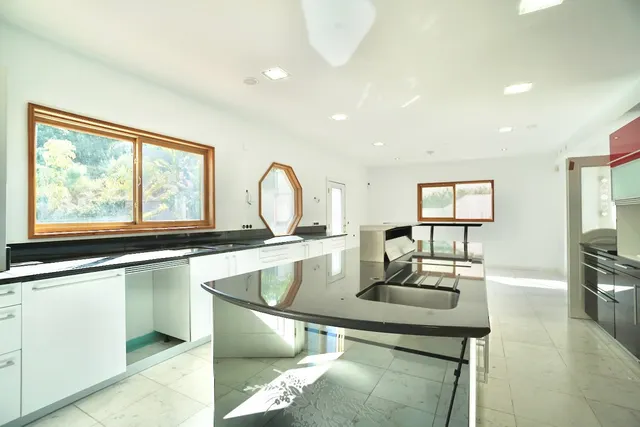 Chalet 5 habitaciones 710m² en venta - Marbella — 16
