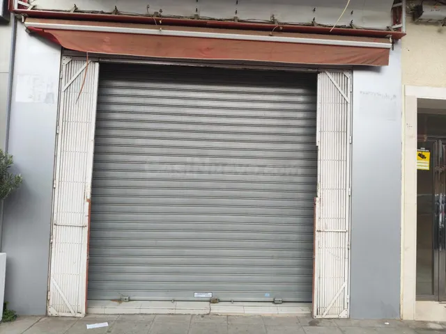 Local comercial en venta en Benetússer - foto 2