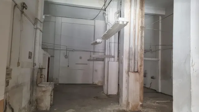 AVDA NAVARRA - 106 m2 de LOCAL COMERCIAL A PIE DE CALLE. — 6