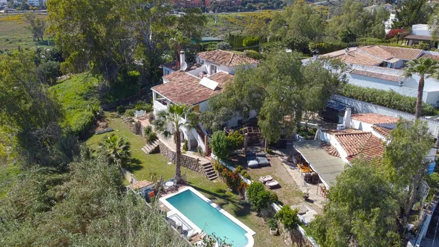 Chalet 6 habitaciones 331m² en venta - Marbella — 26