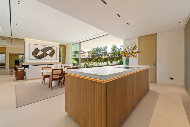 Chalet 5 habitaciones 696m² en venta - Marbella — 41