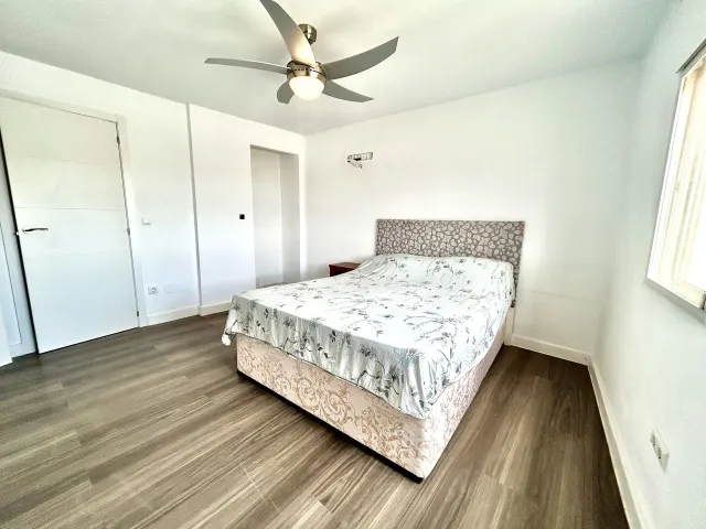 Villa 8 habitaciones 377m² en venta - Pueblo 8 — 16