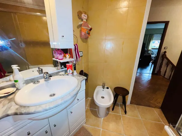 DUPLEX CENTRICO CON GARAJE Y SERVICIO DE PORTERIA — 21
