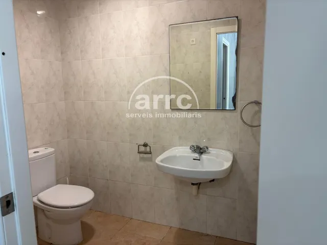 LOCAL EN VENTA - PREMIA DE MAR — 15