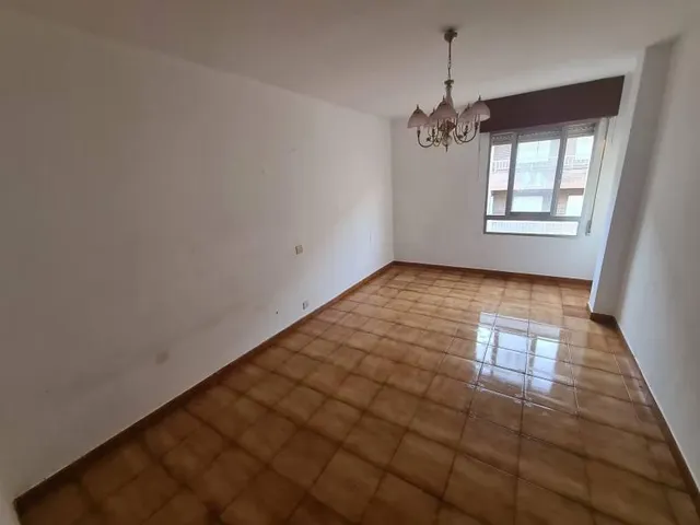 PISO EN VEGA DE ESPINAREDA — 4
