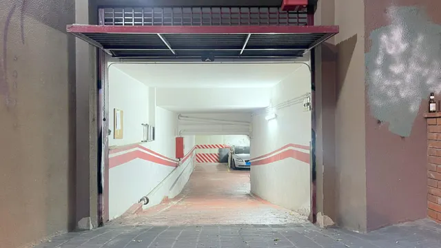 PLAZA GRANDE JUNTO HOSPITAL ST PAU — 7