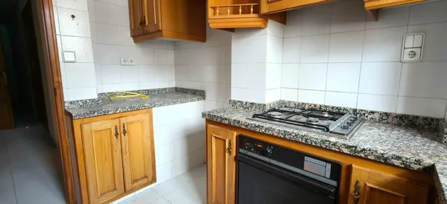 ¡Oportunidad en Alcoy! Vivienda con ascensor y terraza para reformar — 5