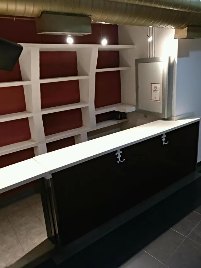 DISPONIBLE LOCAL EN VENTA EN SAN ILDEFONSO — 16