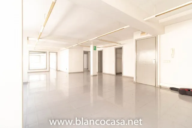 Alquiler de oficina en la Calle Barcelona — 2
