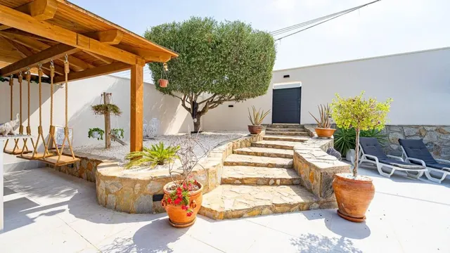Casa 3 habitaciones 211m² en venta - Las Filipinas — 6
