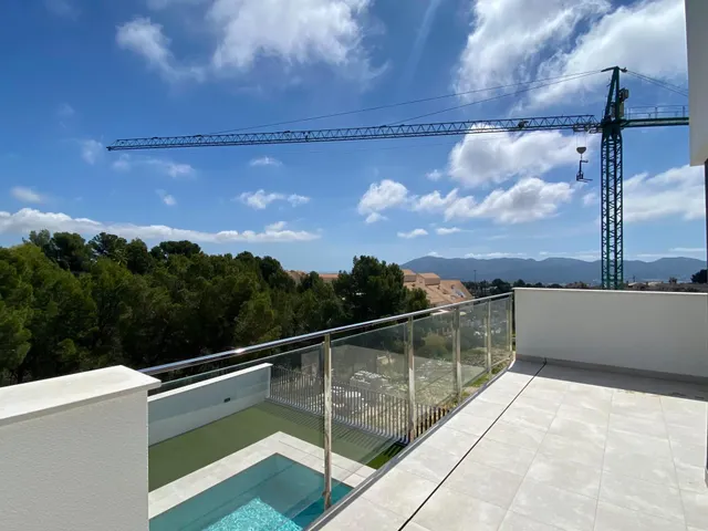 CHALET DE LUJO CON PISCINA, VISTAS AL MAR Y SOLÁRIUM PRIVADO — 26