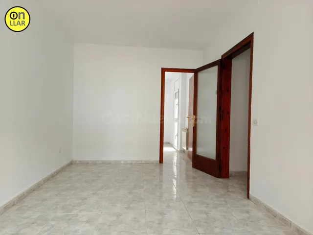 Acogedor Piso en Sant Feliu de Codines - Ideal para Familias - foto 2