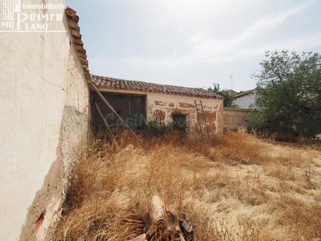 Amplio Solar en el Corazón de Tomelloso por €140,000 - foto 4