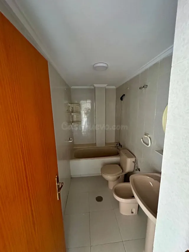 Ático 1 habitación 45m² en venta - Estacion de autobuses - foto 2